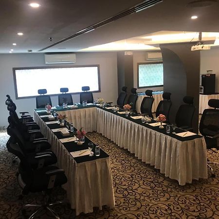 Hala Hotel الخبر المظهر الخارجي الصورة